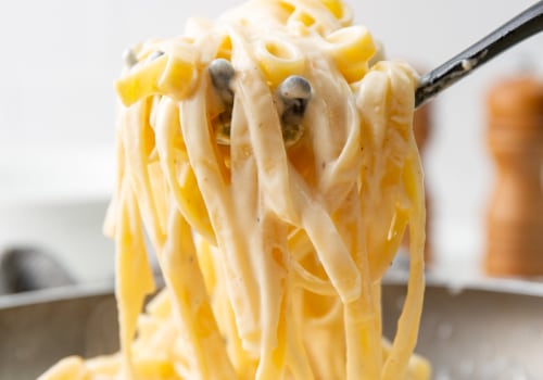 The Secret to Making a Creamy Alfredo Sauce: Expert Tips and Tricks